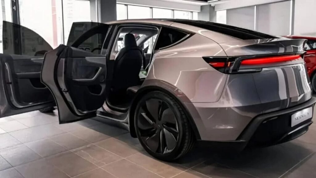 2026 Tesla Model Y Elevates Electric SUV Standards With Extended Range, Intelligent Autopilot, and Premium Everyday Comfort